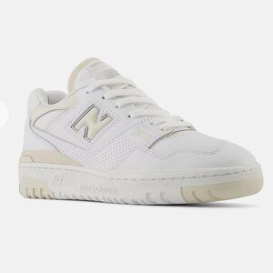 New Balance 550 Women’s size 8